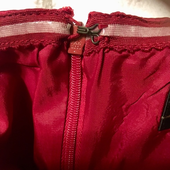 Elegant Prom Dress - Picture 3 of 7